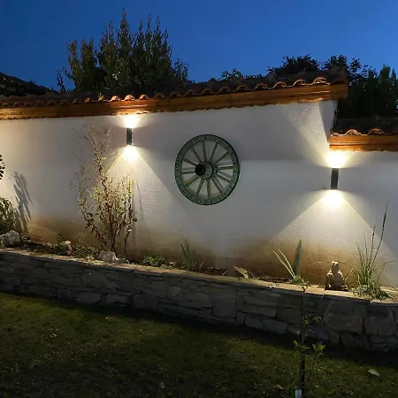 Villa Angliiska *