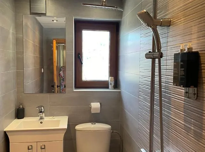 Angliiska ヴィラ *