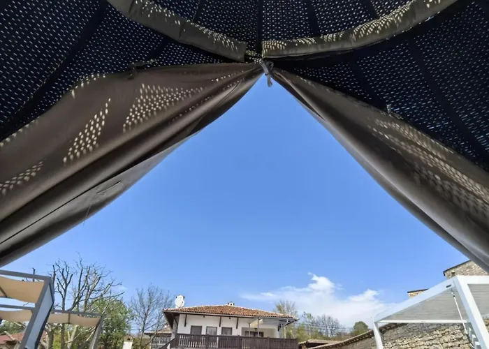 ヴィラ Angliiska *